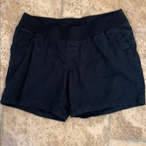 Women’s Liz Lange Maternity shorts black Sz M